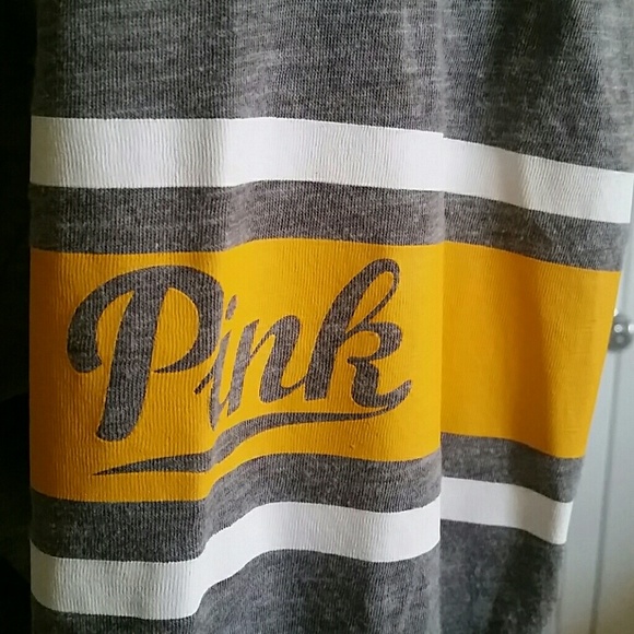 !HOST PICK! 👑PINK Collegiate Long Sleeve Tee👑 - Picture 5 of 6